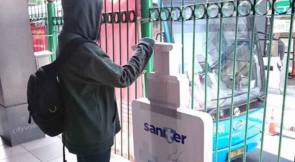 Saniter Bekerja Sama dengan Kereta Commuter Indonesia Lindungi Pengguna dari Covid-19