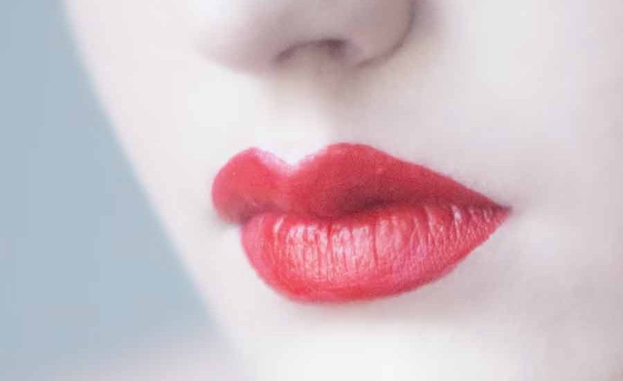 Bibir Kering Saat Berpuasa, Lakukan Langkah Sederhana Ini bibir