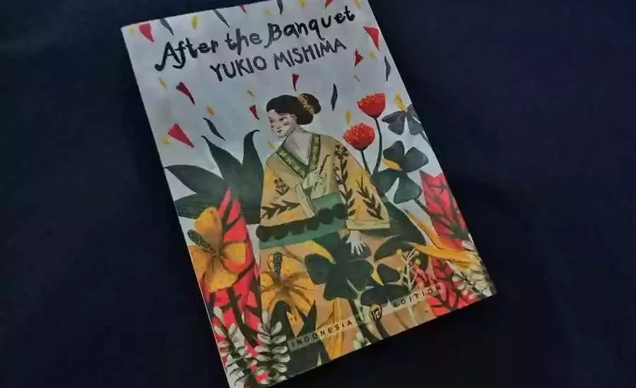 Resensi Buku After The Banquet, Saat Hubungan Rumit Dipaksa Berdamai oleh Keadaan Buku 'After The Banquet' karya Yukio Mishima (foto: Tiara Aydin Sava)