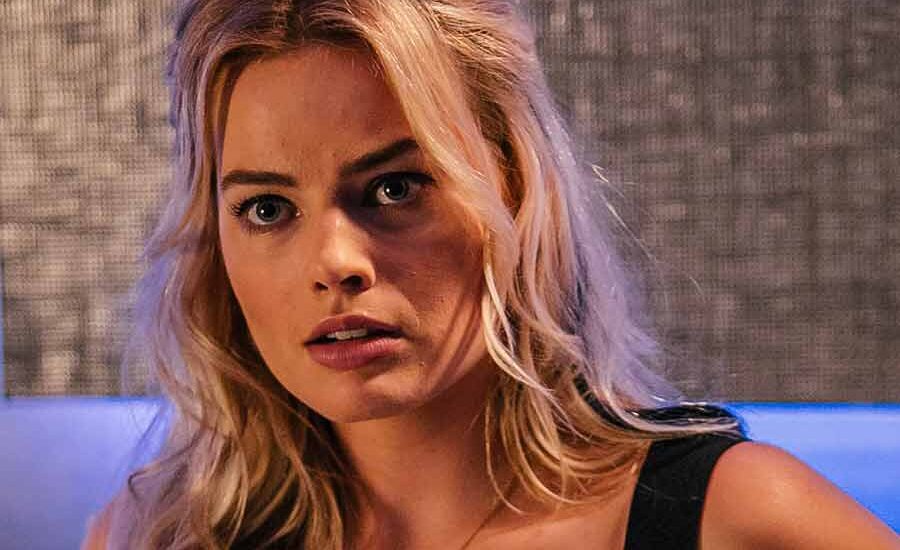 Margot Robbie: Aktivis Asal Australia yang Makin Laris di Film Hollywood Margot Robbie, aktris dan produser asal Australia yang sukses di Hollywood