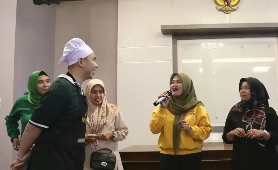 Pemkot Surabaya Gelar Pelatihan Kewirausahaan Gratis untuk Perempuan dan Pemuda Pelatihan kewirausahaan untuk perempuan dan pemuda di Gedung Siola lantai 2, Surabaya