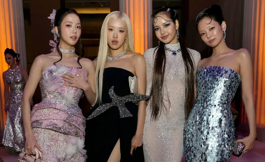 Semua Member BLACKPINK Hadiri Met Gala 2026, Tampil Ikonik dengan Interpretasi “Fashion is Art”